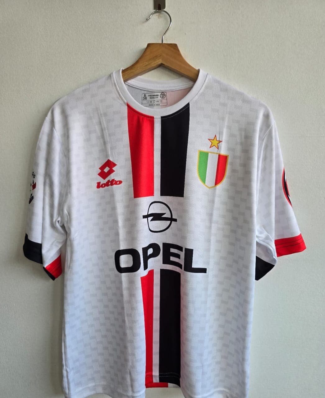 AC Milan 1995-97 away (MALDINI)    - View 1