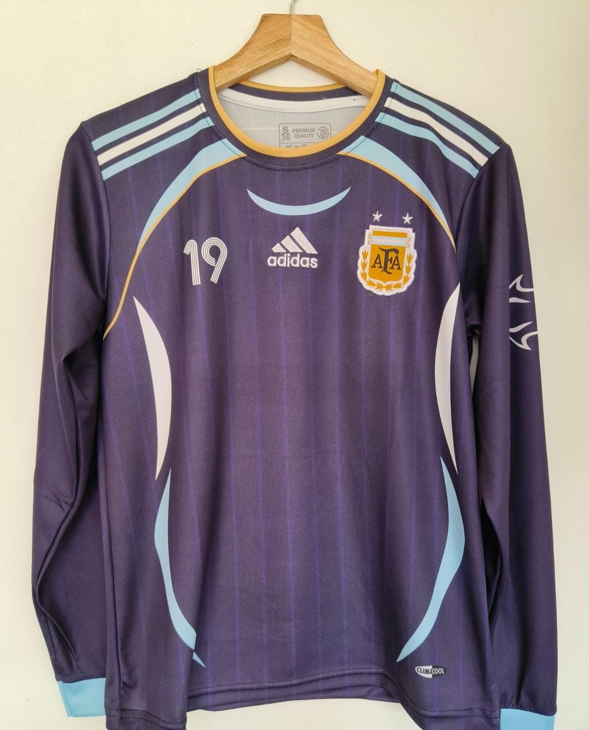 Argentina 2006 away  (MESSI)            - View 1