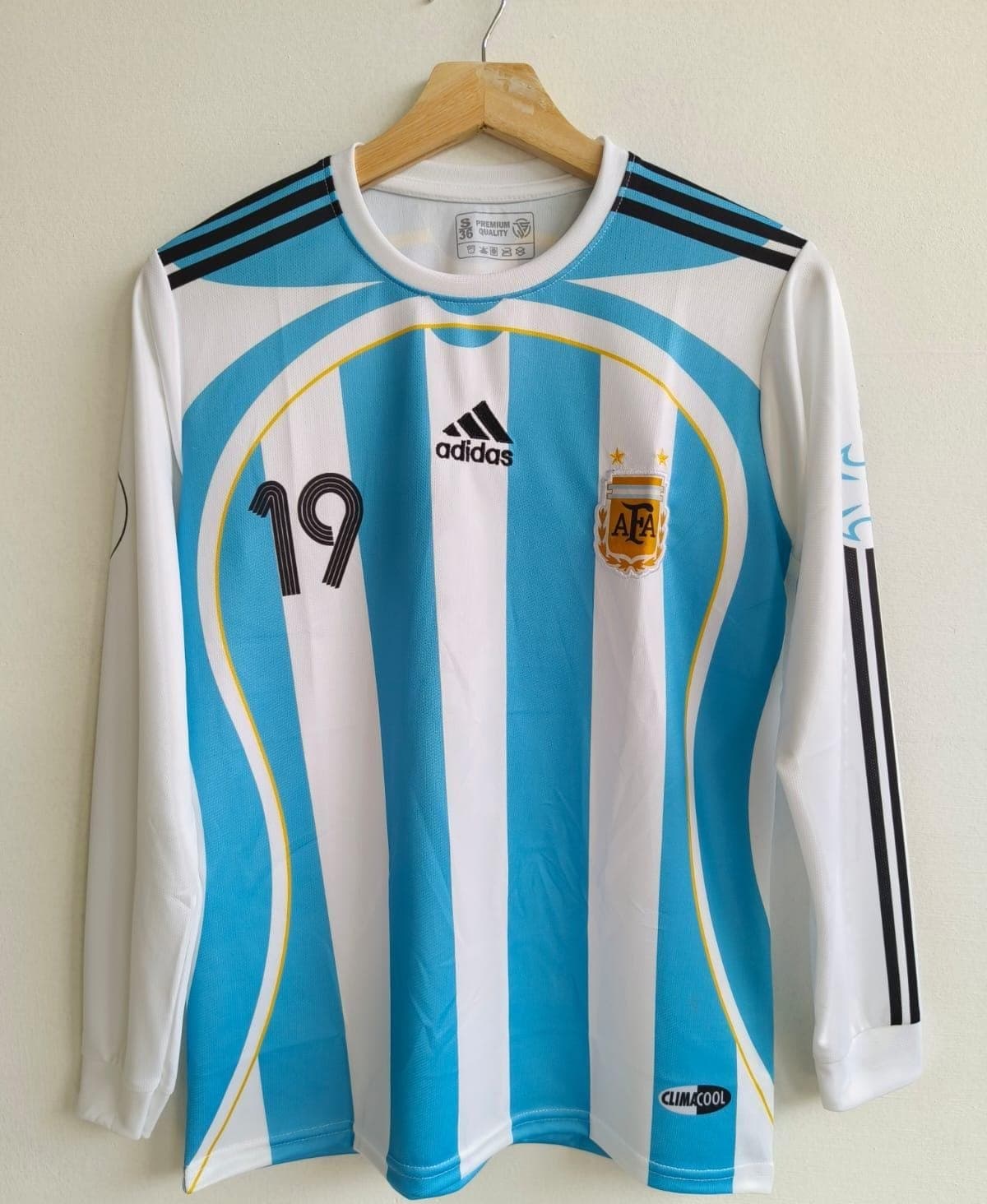 Argentina 2006 home (MESSI)            - View 1