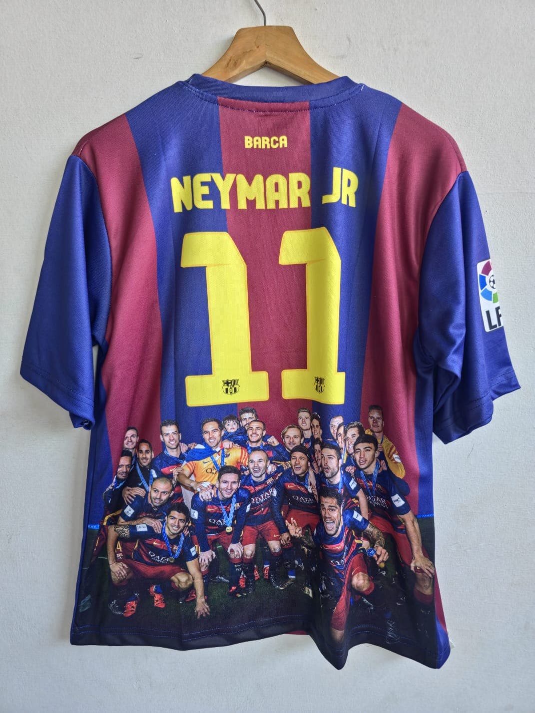 Barcelona 2014-2015 home (NEYMAR)         - View 2