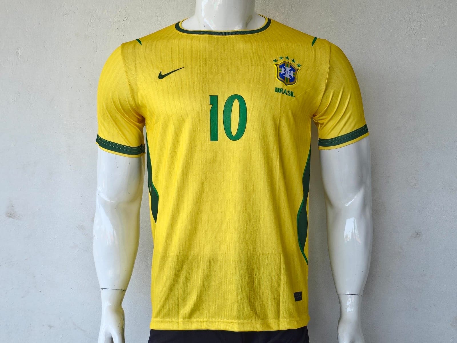 Brazil 2010 Home (NEYMAR)  (EMBROIDERY) - View 1