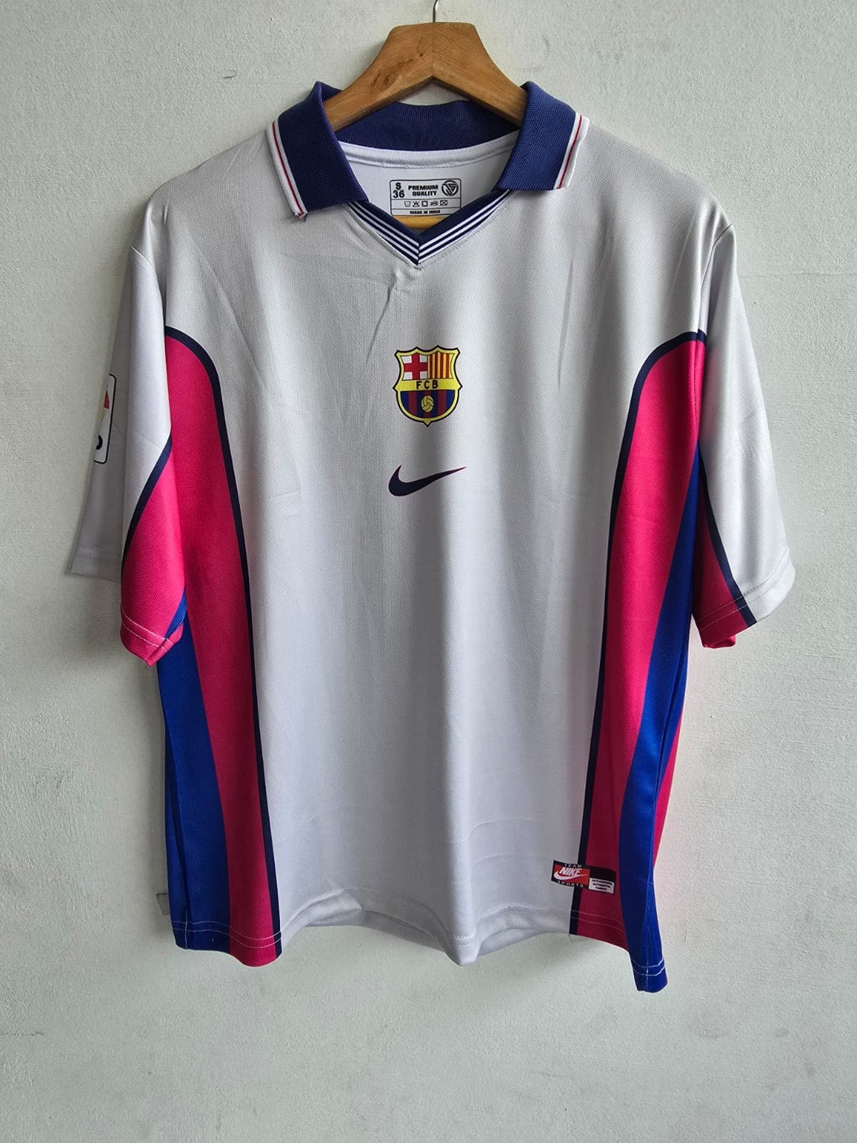 FC Barcelona 1998-1999 away   (Sublimation 5sleeve coller)            - View 1