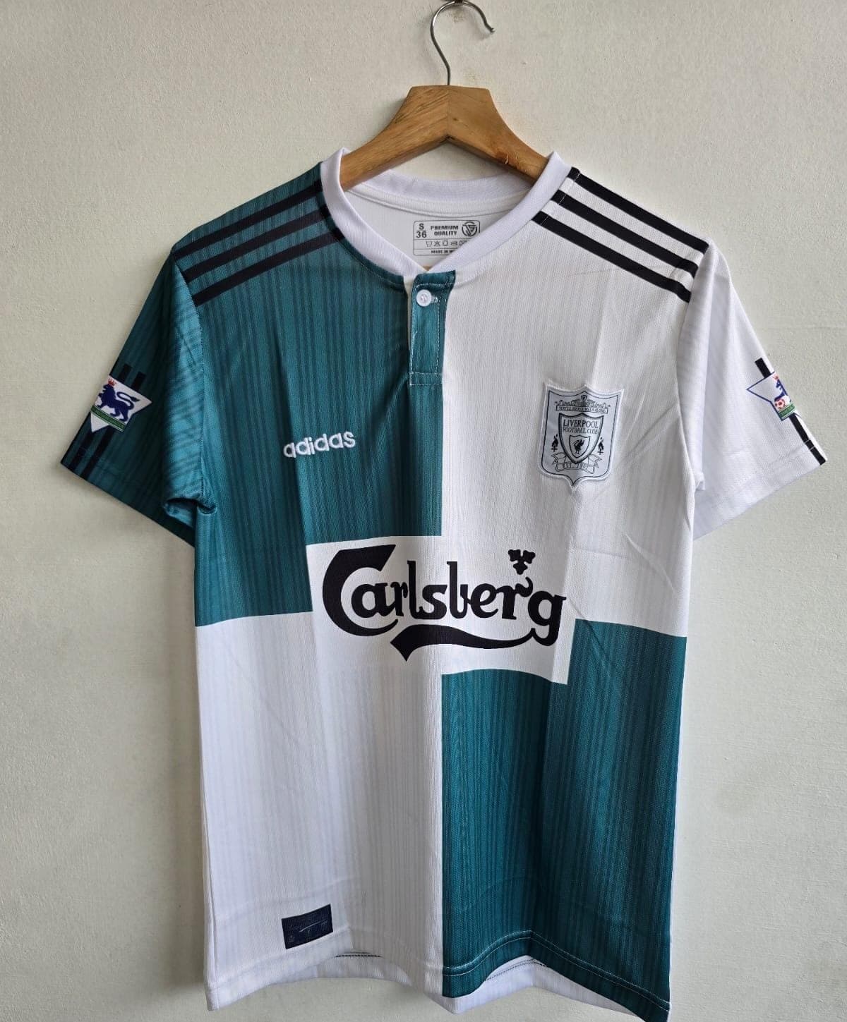 Liverpool FC 1995-96 Away (FOWLER)            - View 1