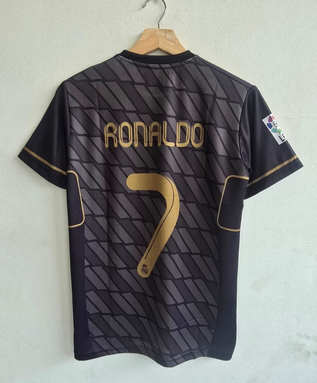 Real Madrid 2011-12 away (RONALDO) - View 2
