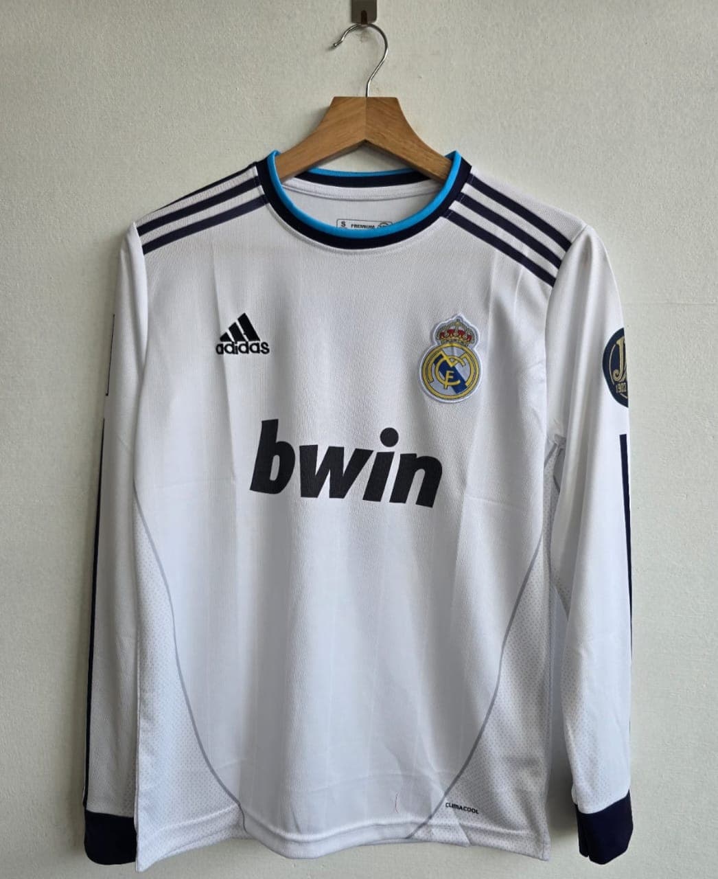 Real Madrid 2012/13 home  (RAMOS)     - View 1