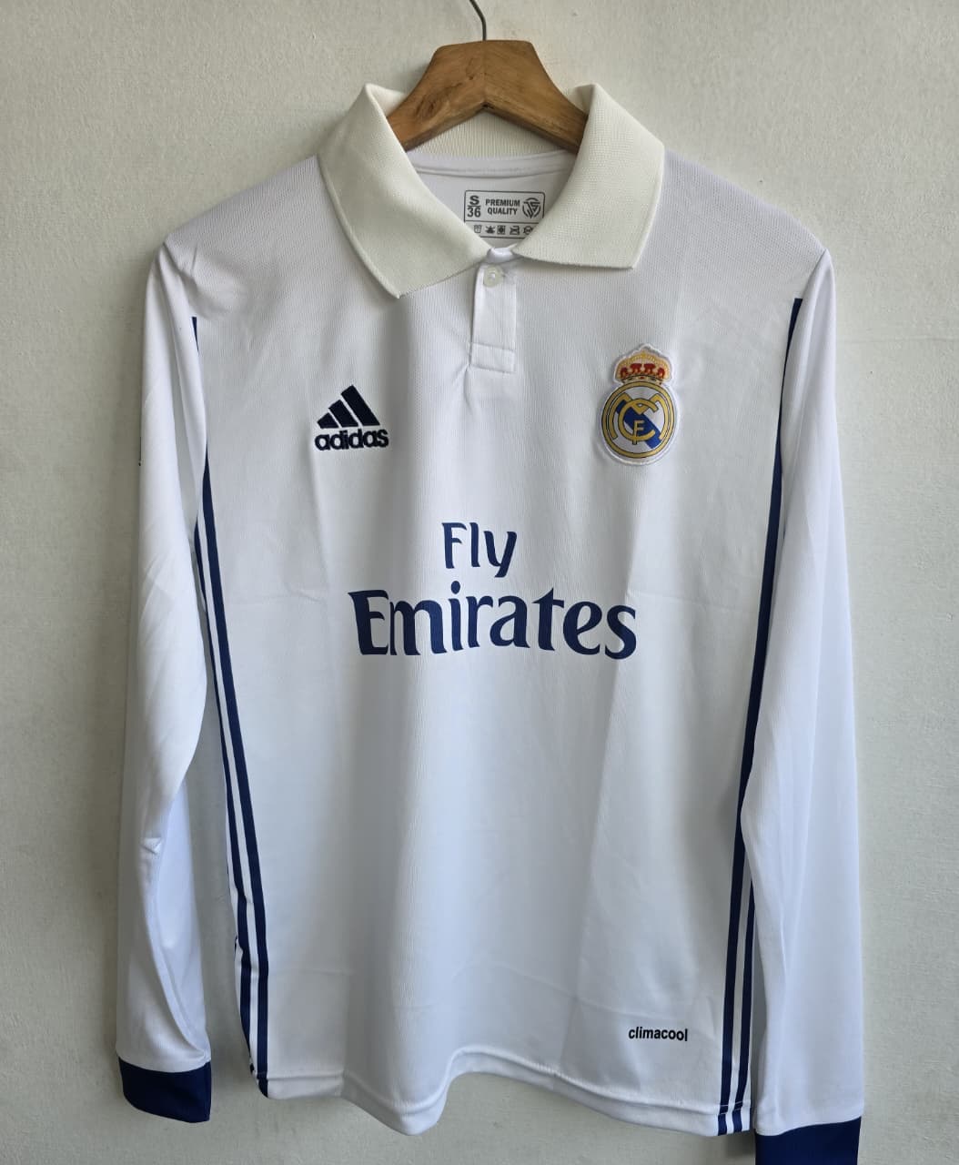 Real Madrid 2016-17 Home (RONALDO)   - View 1