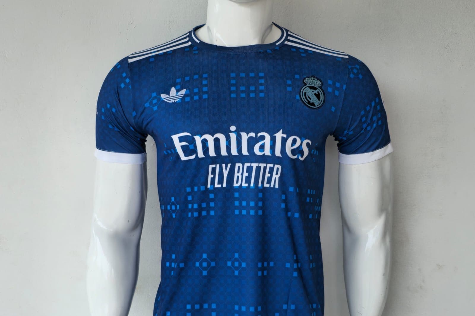 Real Madrid 2025-26 Third (MBAPPE)             - View 1