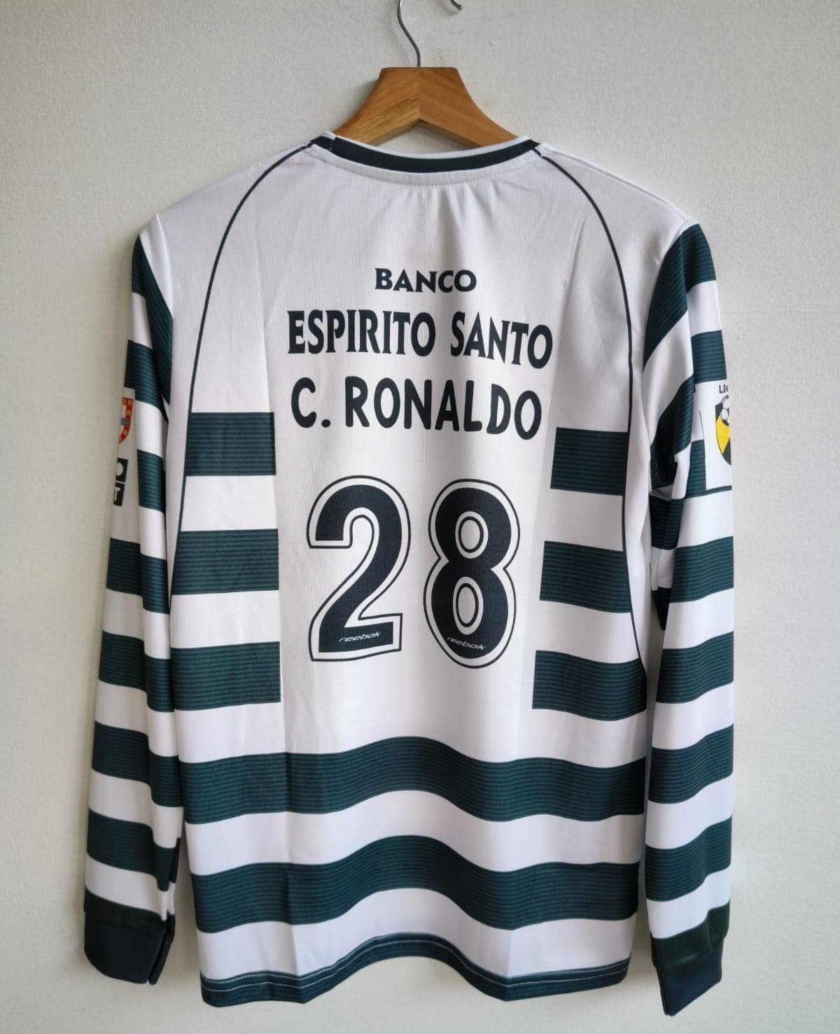 Sporting CP 2001-03 Home  (RONALDO)            - View 2